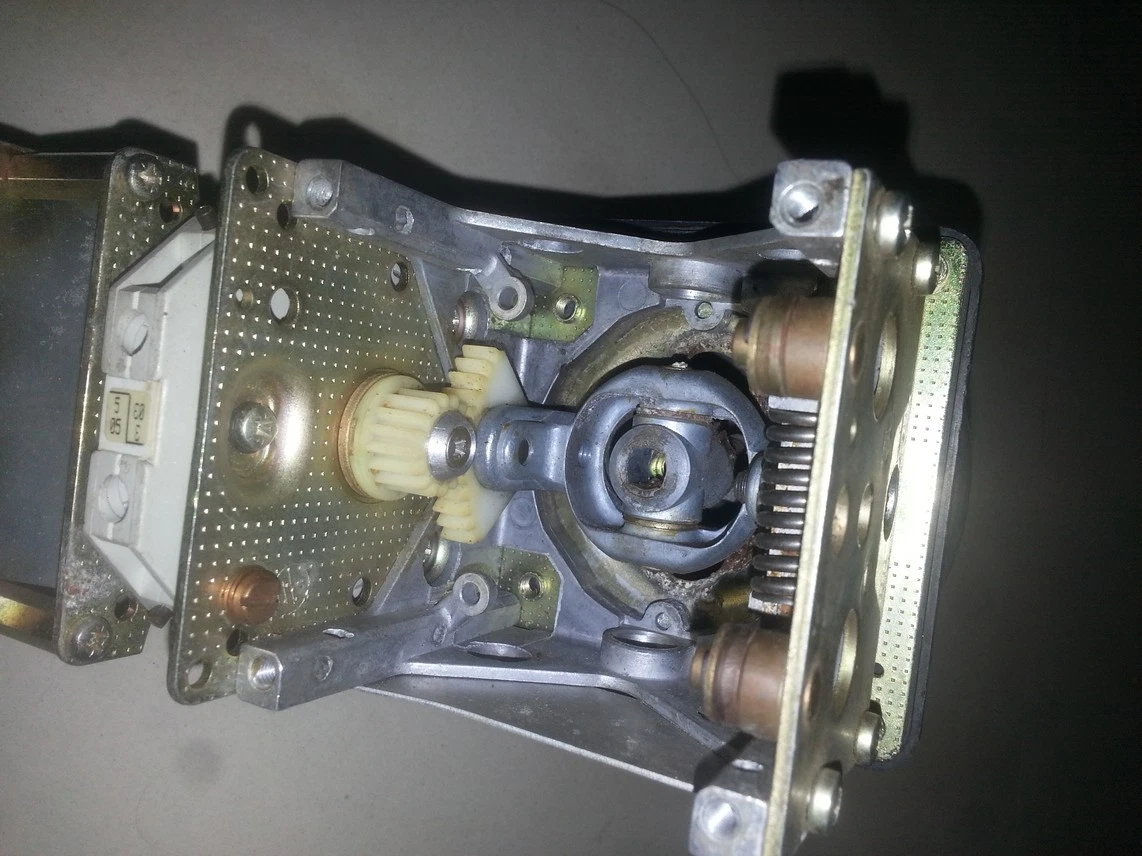 admin/uploads/uploads/w.gessmann v61 de crane joystick_3.webp